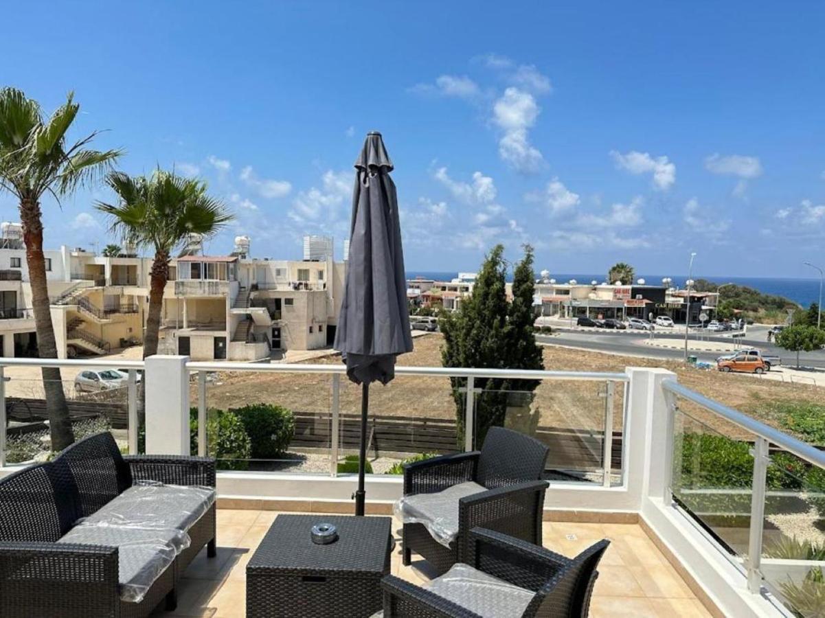 H&O Alina Sunset Apartment Paphos Bagian luar foto