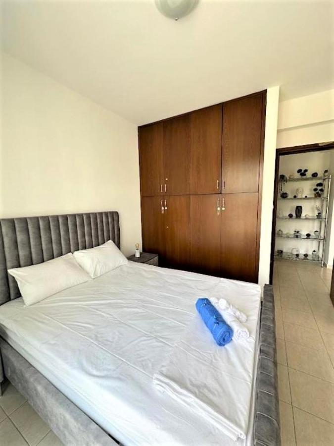 H&O Alina Sunset Apartment Paphos Bagian luar foto